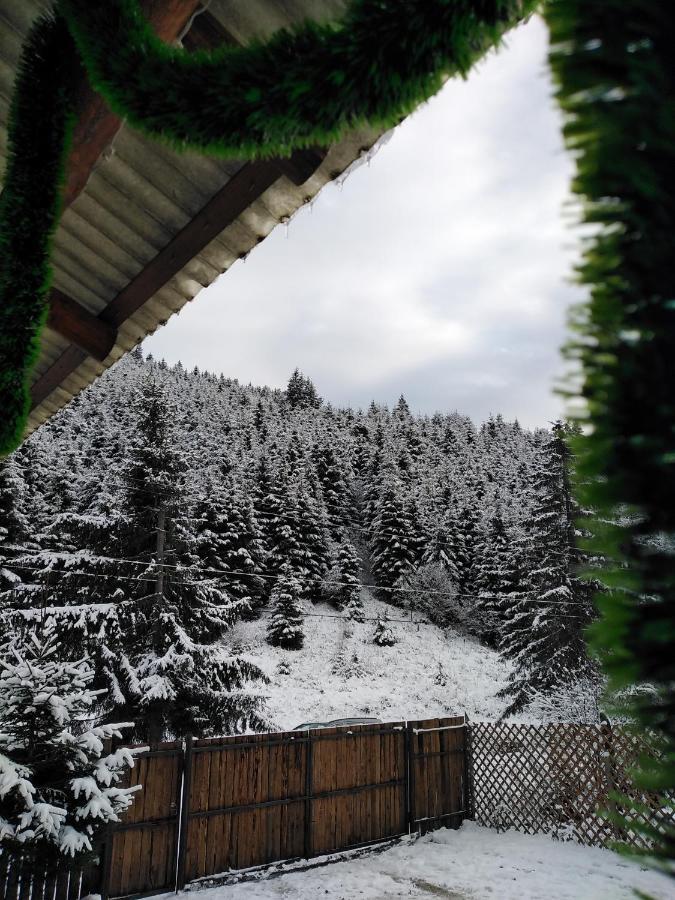 Csillag Kulcsoshaz Gheorgheni (Harghita) Exterior foto