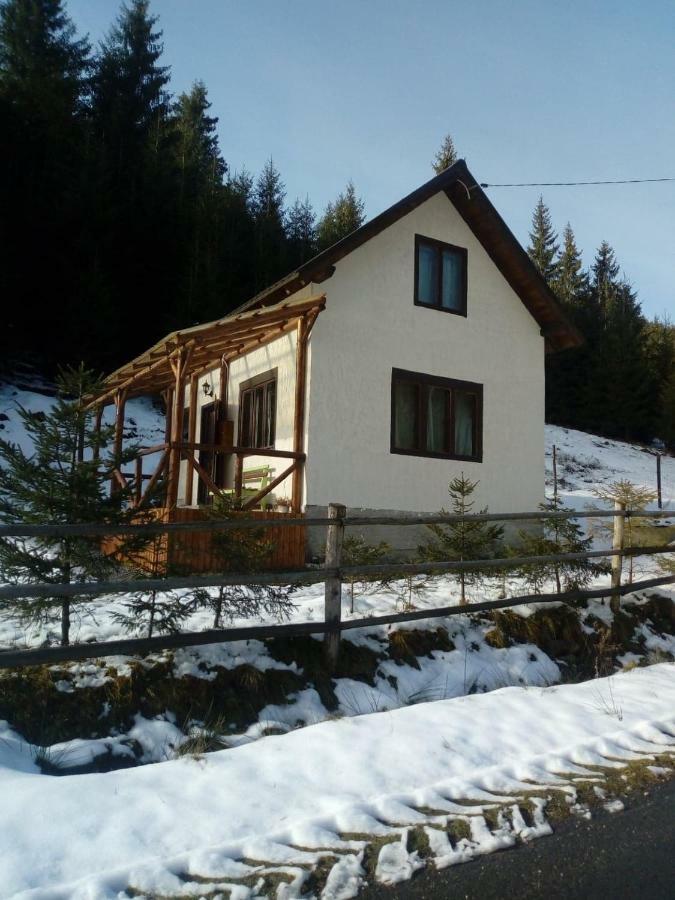 Csillag Kulcsoshaz Gheorgheni (Harghita) Exterior foto