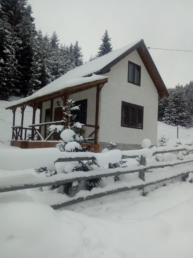 Csillag Kulcsoshaz Gheorgheni (Harghita) Exterior foto